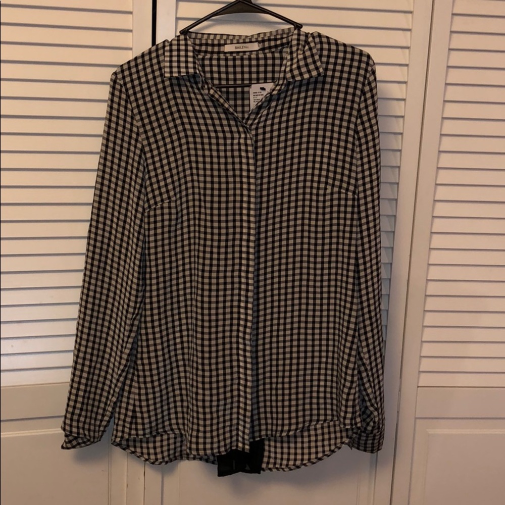 NWT Bailey 44 checkered black white top medium